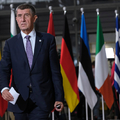 Babiš újra vezérszékben — a cseh fegyveripar ukrán-biznisze bánhatja