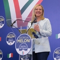Meloni: “Olyan többséget akarunk létrehozni, amely a baloldalt ellenzékbe küldi még az EU-ban is.”