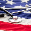 Egészségügyi reformmal menthető meg a demokraták éve