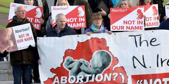 abortusztörvény észak írország vasúti közlekedése