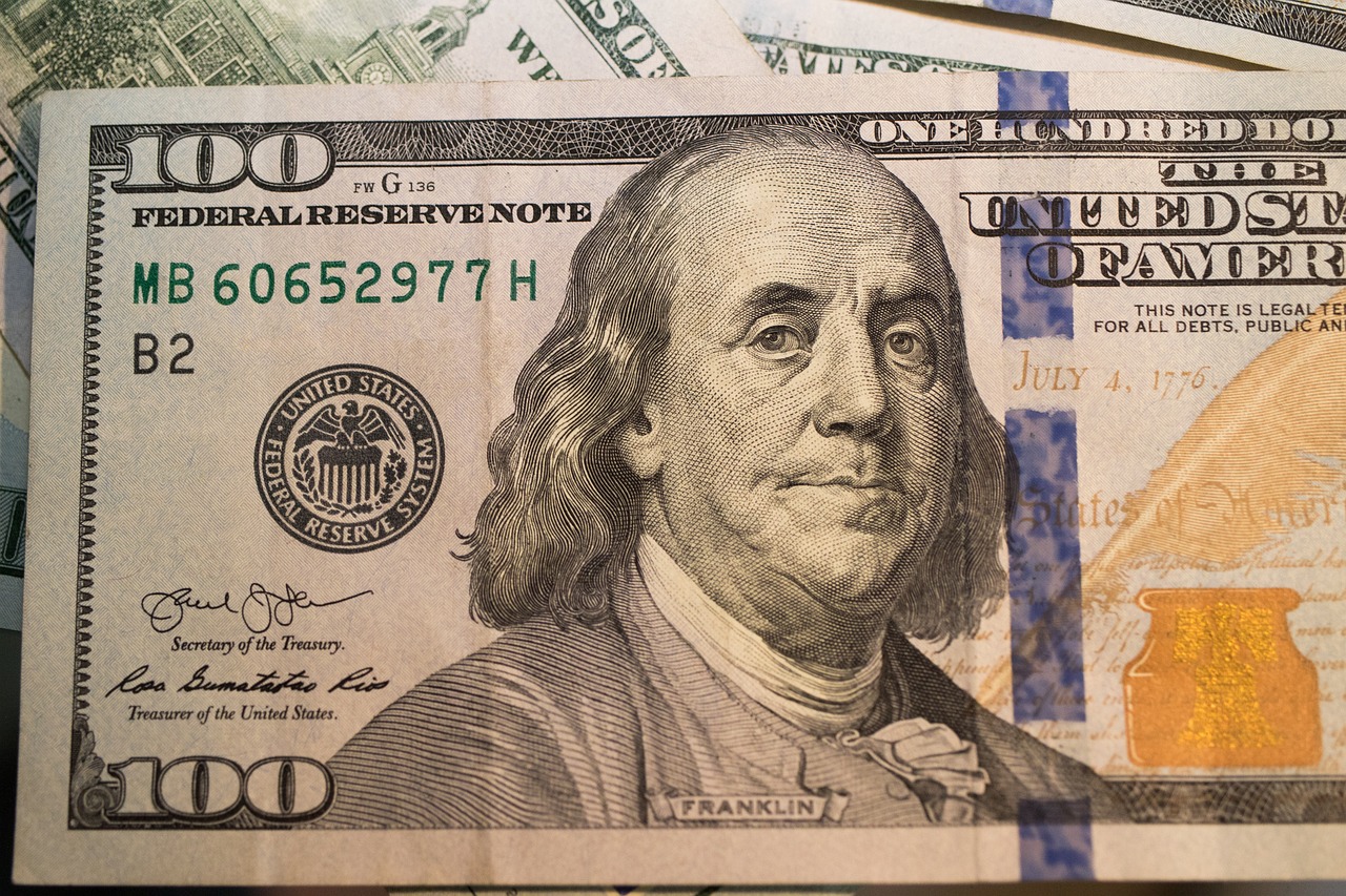 dollar-5360044_1280.jpg