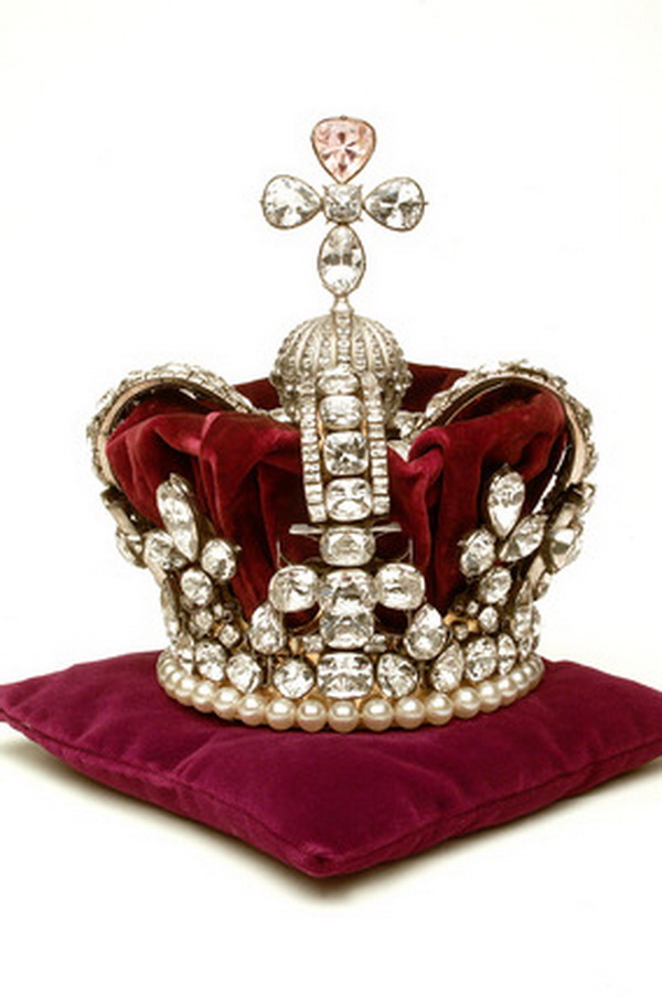 The crown of Mary of Modena
