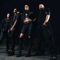 Kettős tagcsere a League Of Distortion soraiban