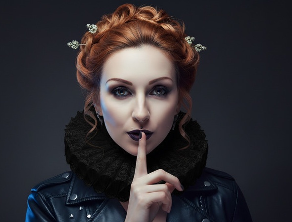 Szólólemezen dolgozik Elizabeth Amoedo