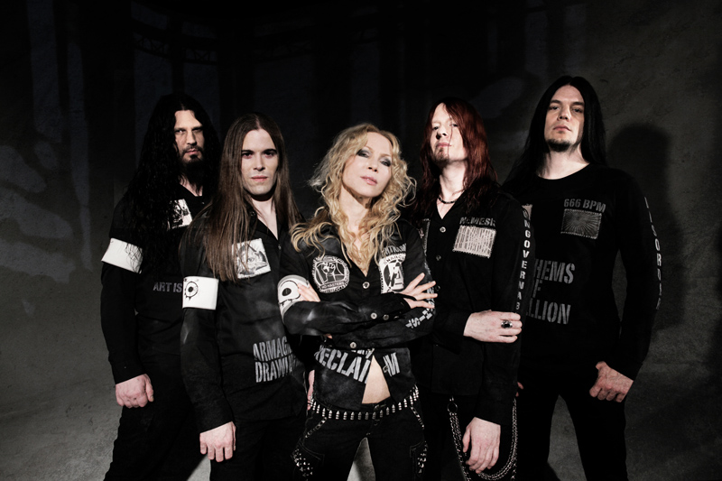 arch_enemy_2012_photo_promo-sm_02.jpg