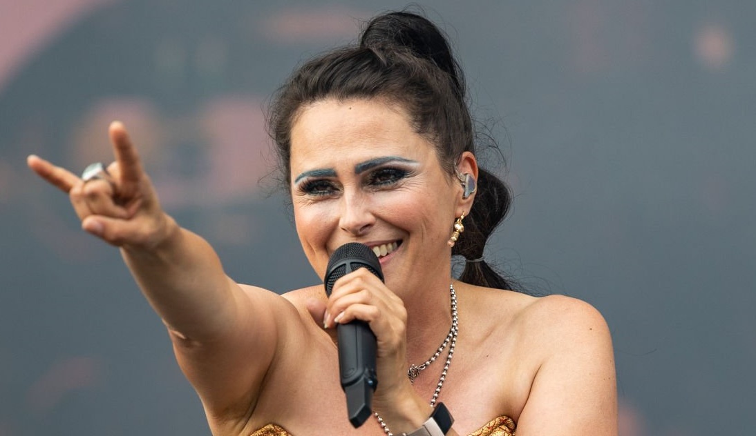 A Within Temptation csak remélni tudja, hogy jövőre megjelenhet az új lemezük