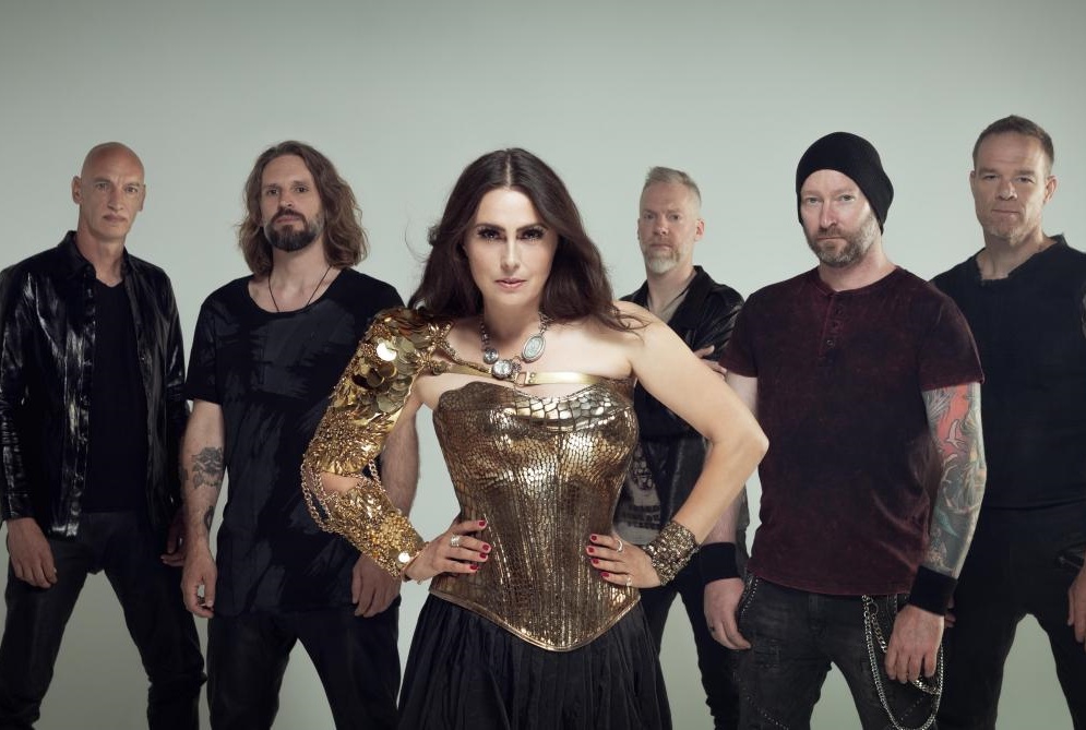 Több tízezer rajongó elpártolt a Within Temptation-től, Sharon den Adelt mégsem izgatja