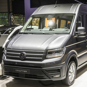Volkswagen Crafter: új variációk az utas- és anyagszállításhoz