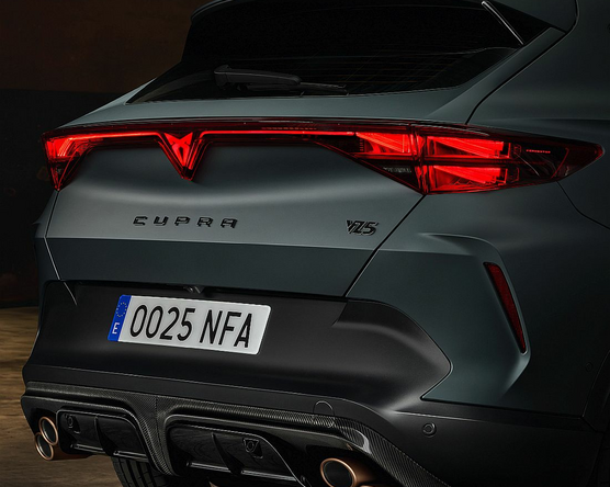Cupra Formentor VZ5: újra dübörög az ikonikus öthengeres