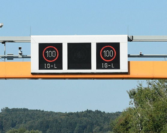 Többezer euró is lehet a bírság az osztrák IG-L miatt