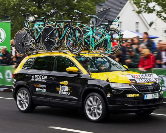 Tour de France: szervizautó a Skoda Karoq
