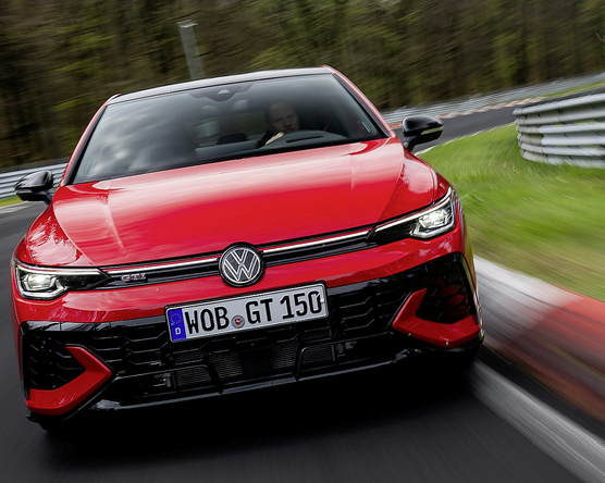 Ilyen lesz a Golf GTI EDITION 50