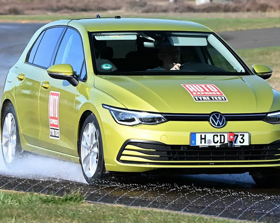 Egy érdekes négyévszakos abroncsteszt