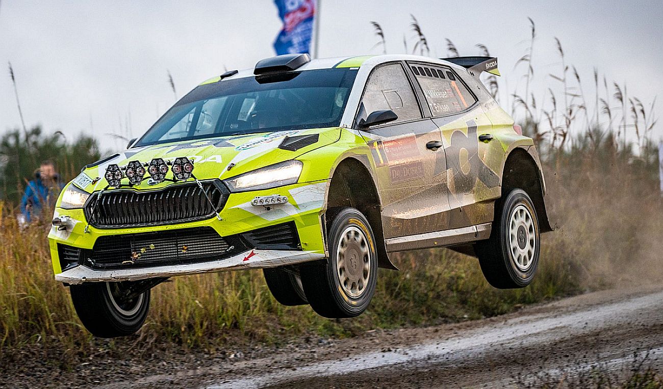 fabia_rs_rally2_m.jpg