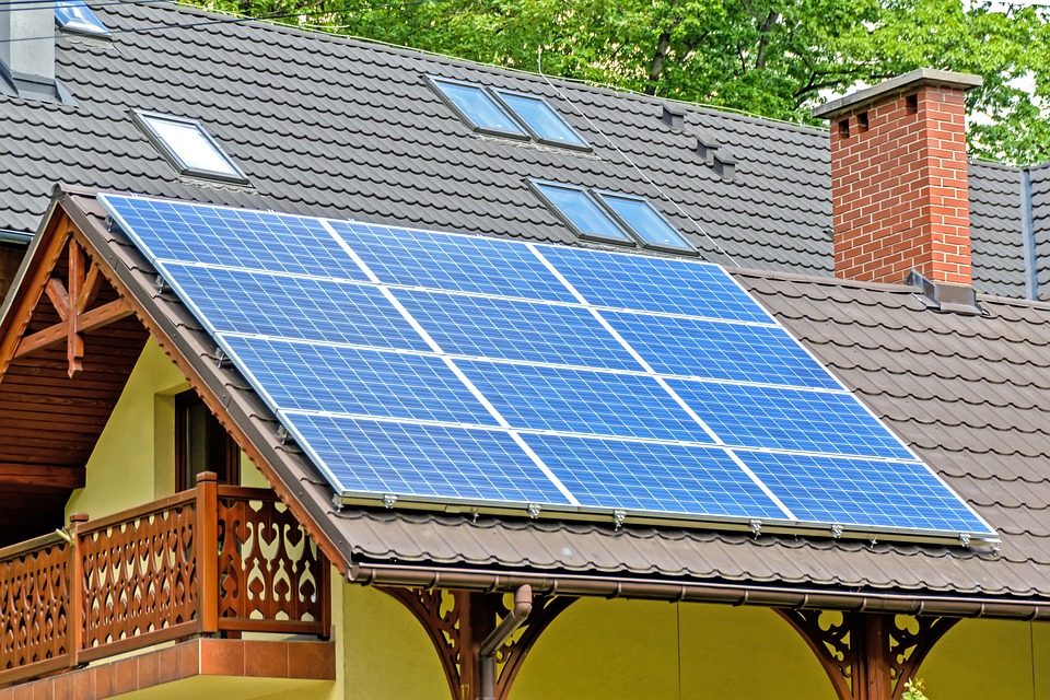 solar-panels-1477987_960_720.jpg