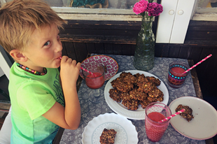 Smoothie piros gyumolcsokbol