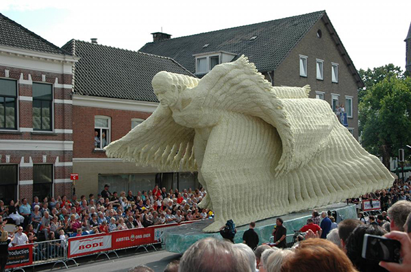 20130523214721_schaatser__veldstraat__2de_prijs_2011_bloemencorso-zundert.jpg