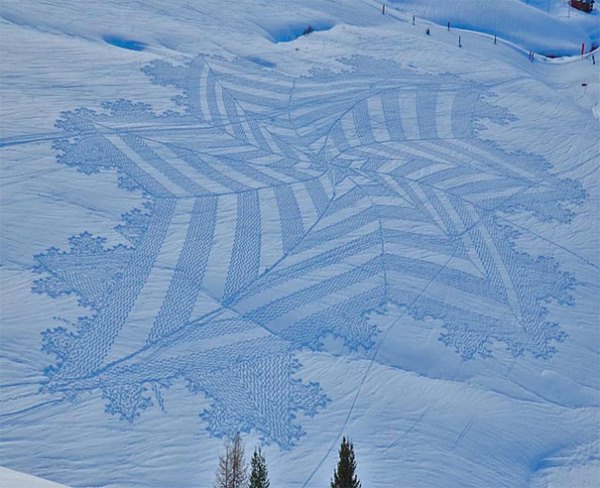 snow-drawings-simon-beck-2.jpg