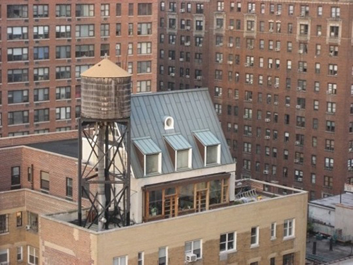 nyc-rooftop-house-a-frame-zach_rect.jpg