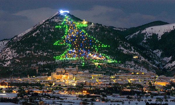 Christmas-tree-on-Monte-Ingino-Italy.jpg