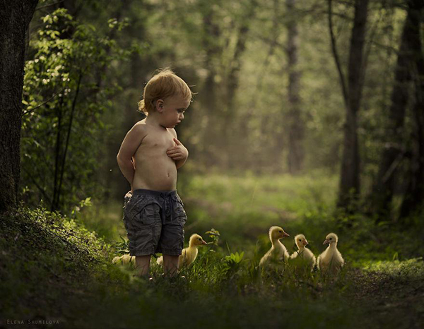 animal-children-photography-elena-shumilova-12.jpg