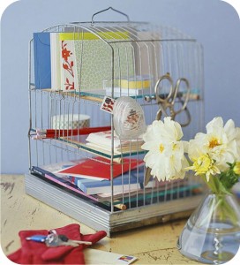 bird-cage-letter-organizer-idea-stationary-holder-shabby-cute-easy-craft-makeover-upcycle-diy-pretty-easy.jpg