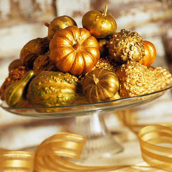 9-some-ideas-for-fall-halloween-decorating-of-pumpkins-Golden-Gourds.jpg