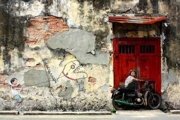 Street-Art-by-Ernest-Zacharevic-in-Penang-Malaysia-1.jpeg