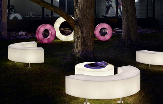 Outdoor Lighting Designs-Modern Outdoor Furniture1.jpg