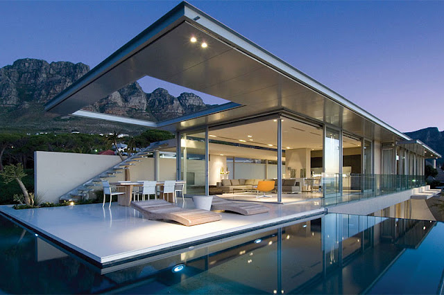 first-crescent-stunning-vacation-house-in-south-africa.jpg