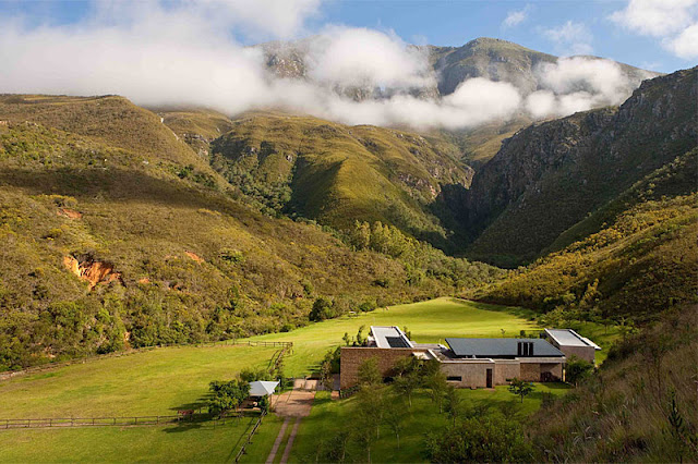 godswindow-residence-in-south-africa-by-gass-architecture-design-studio.jpg