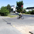 Életveszélyes kerékpáros kereszteződés a Budaörsi úton