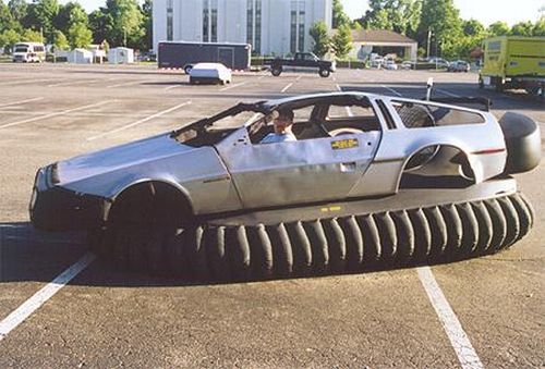 deloreanhovercraft1.jpg