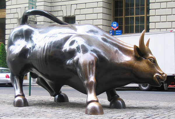 Bull_on_Wall_Street_1.jpg