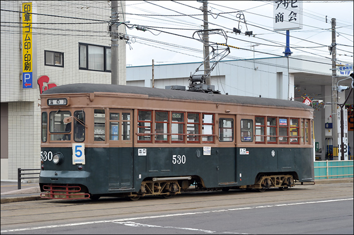 Az 50-es sorozatról mintázott, 1948-as gyártmányú 500-as sorozat egyetlen fennmaradt tagja. (Forrás: Ekiin no negapoji sōko)