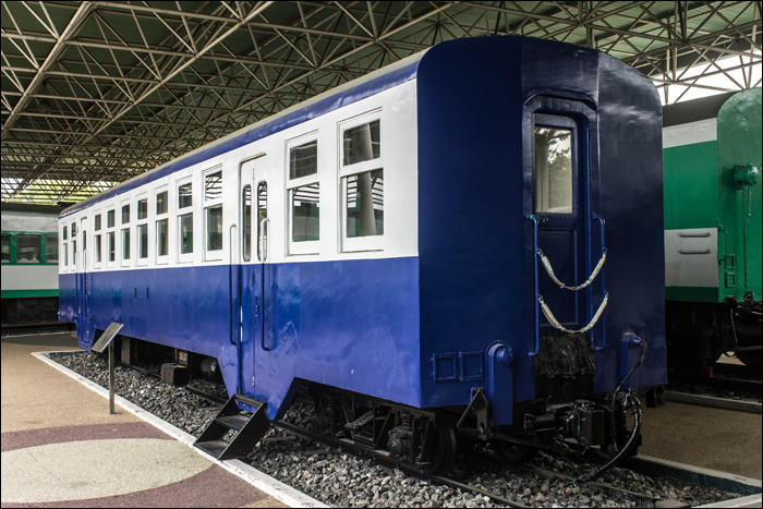 1965-ös, Incheon Vasművek (인천공작창, incheon gongjakchang) gyártmányú, a Suin és Suryeo vonalakon közlekedő egykori „elővárosi” személykocsik egyike.