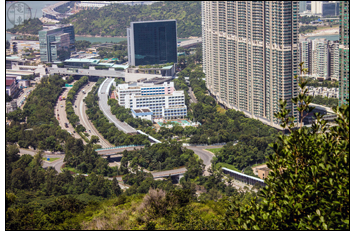 A Tung Chung Intersection, melynél valószínűleg a legtöbb, a belvárosba igyekvő utas megfordult már.