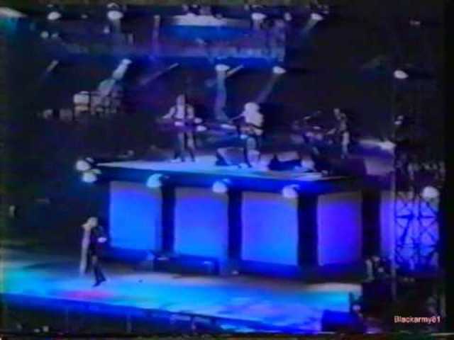 27 éve volt egy koncert az MTK-pályán...