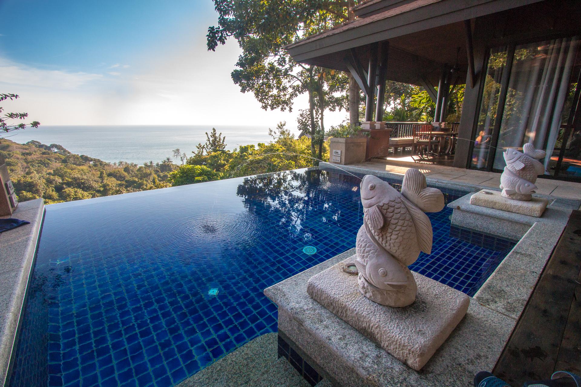 A 2 Bedroom Hillside Ocean View Private Pool villa 4.
