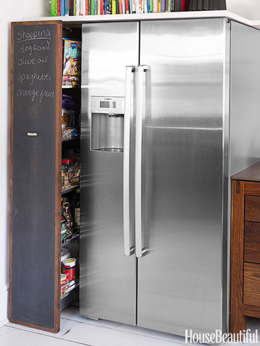 03-hbx-pull-out-pantry-serra-0414-lgn.jpg