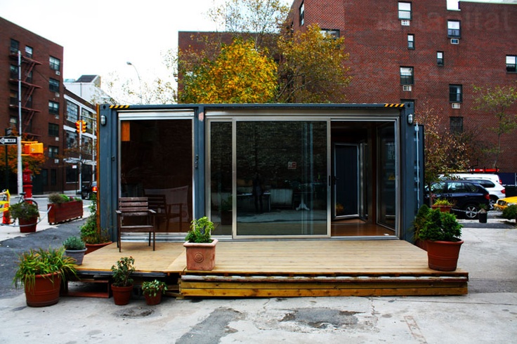 2013-06-20_shipping container home, NYC_2.jpg