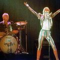 David Bowie összeesett - Heti hírmix (1973. február 15.)