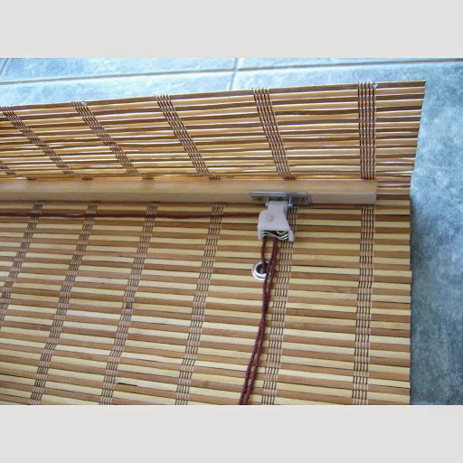 Bambuszroló<br />Bambus Roll<br />Bamboo blind<br />Bambusové rolety<br />Bambusowe rolety<br />Bambus roletne<br />Jaluzele din bambus<br />Rullo in bambù<br />http://www.naturtrend.com