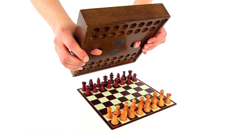 Kompakt sakk-készletre megy a kalapozás