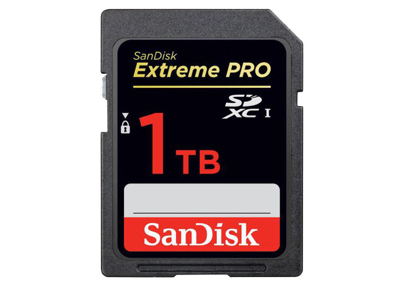 1tb_sdxc_sandisk.jpg