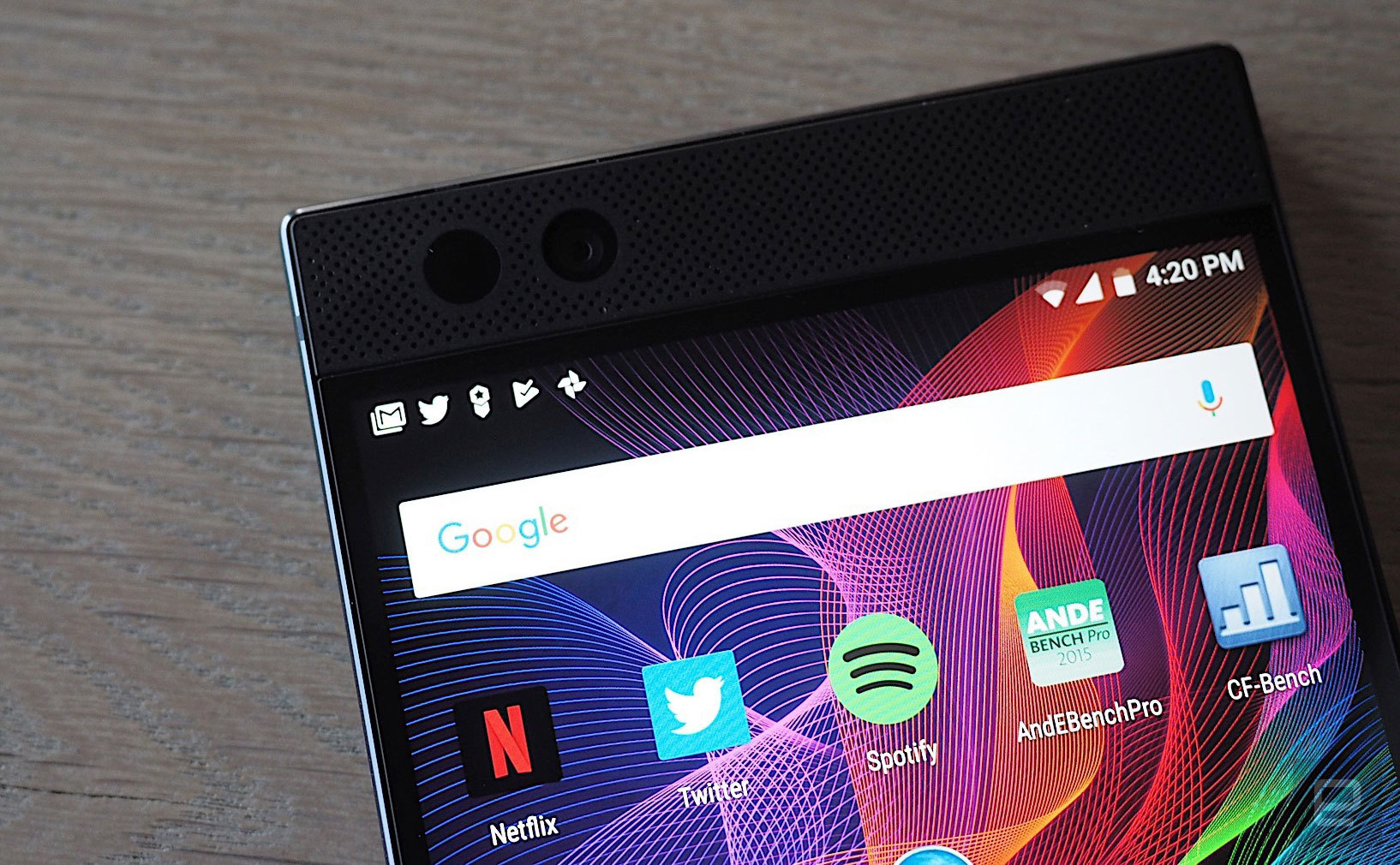 razerphone01-1-ed-1.jpg