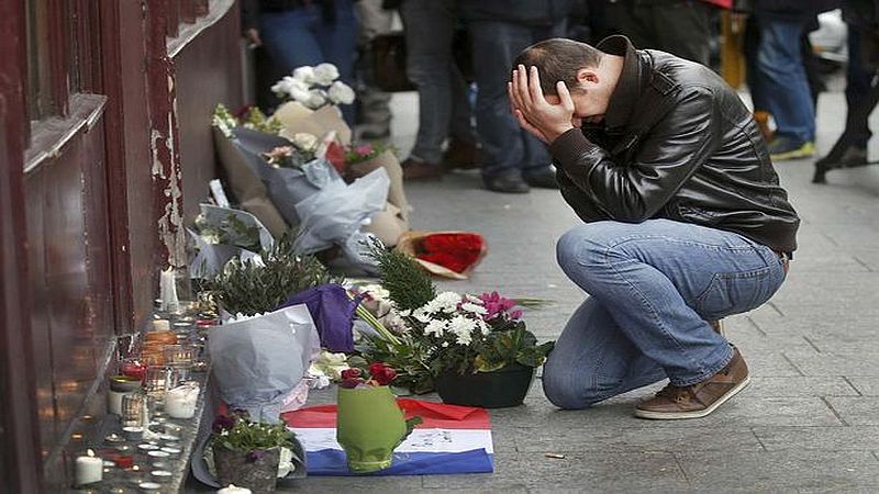 isis-paris-terror-attack-5.jpg