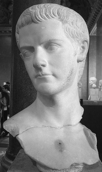 Caligula_bust.jpg