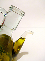 olive-oil-1-1477831-639x850_1453749868.jpg
