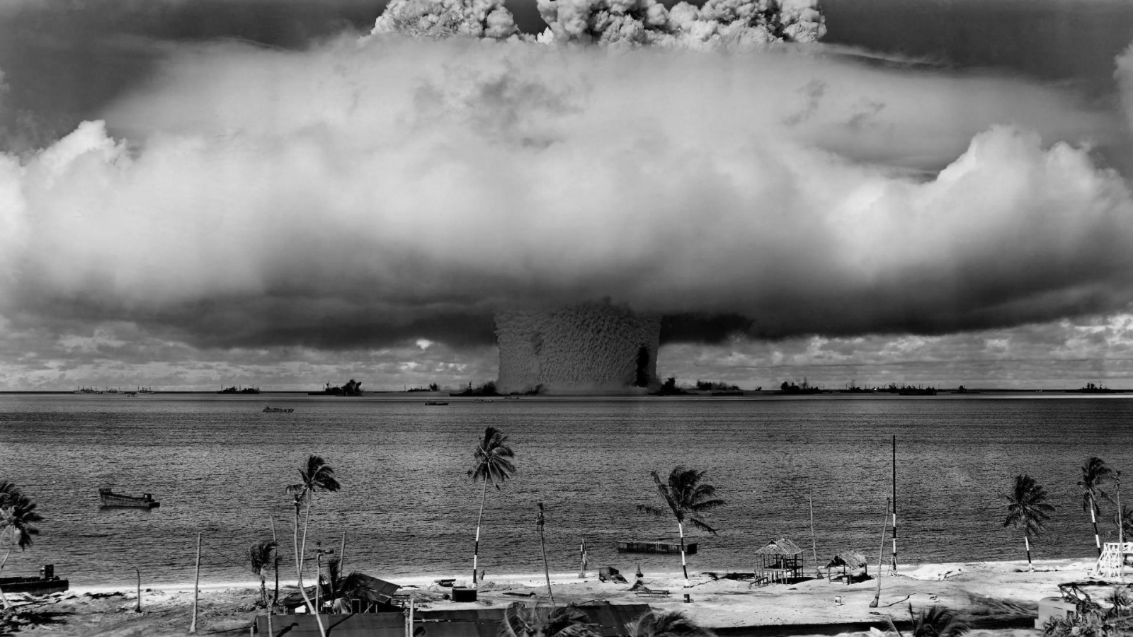 nuclear-bomb-explosion-1600x900.jpg